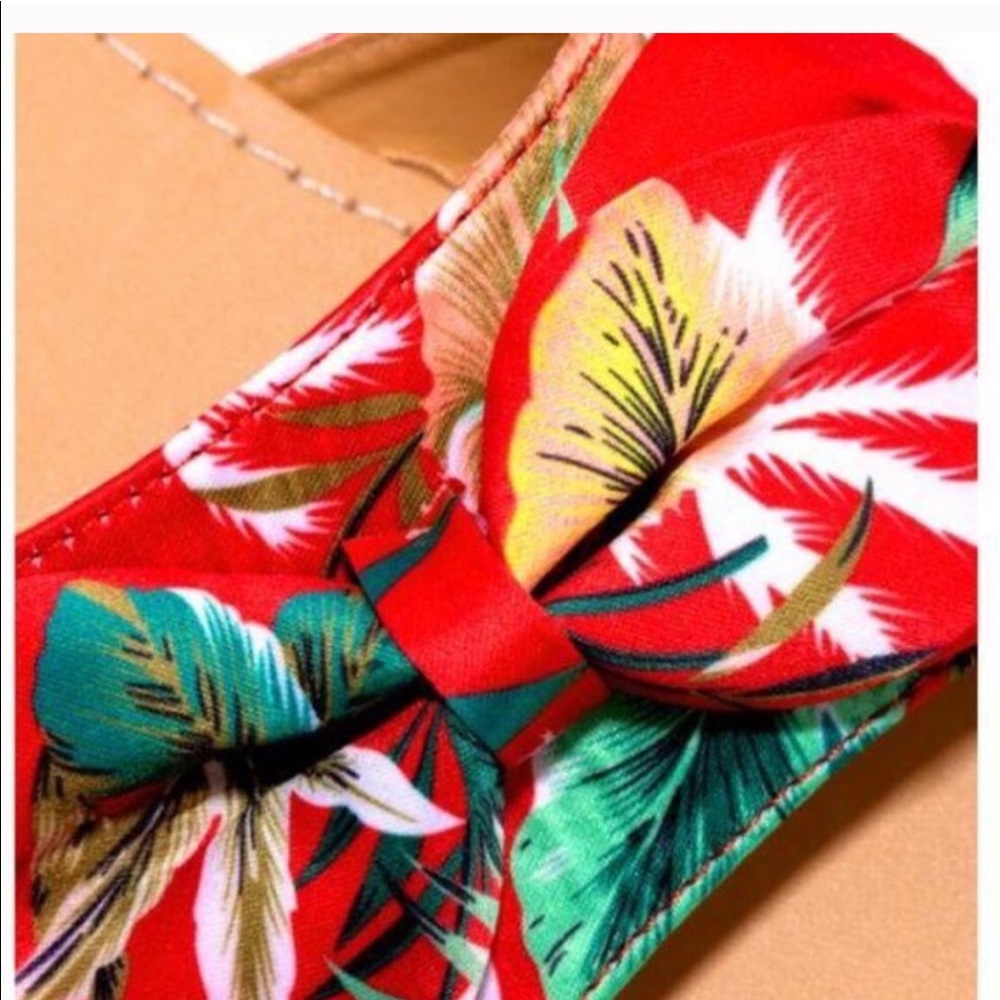 Summer Floral Slides - Red - Picture 5 of 5